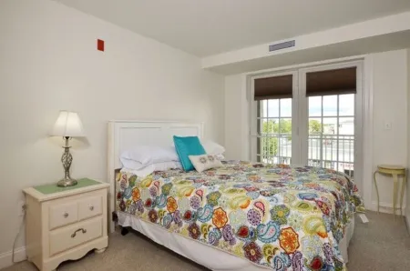 Grand Victorian on the Beach, Summer Отели рядом со станцией Cumberland Amtrak Station