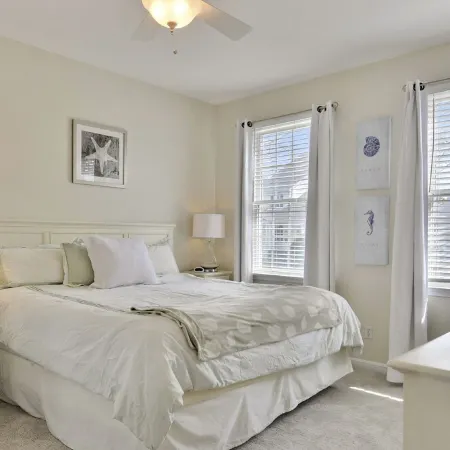 Beautiful SF Home in Bear Trap Dunes - Close to pool & beach shuttle stop