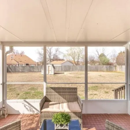 Rocket City Retreat-3BR-Office-Pets Welcome!