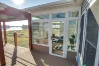 Charming Escape in Grafton! - Boutique