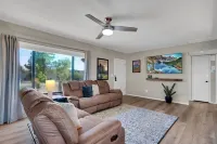 Mountain views! Big private yard with pool - heat optional with fee & spa