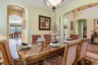 5/6 Bedroom Home - Grill -  Pool - Full Amenity Access. Free Waterpark access