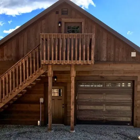 Surround Yourself with 2.5 Acres of Private Mountain Escape - 1 Bed/1.5 Bath