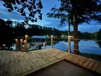The BaitHouse - Charming Cabin