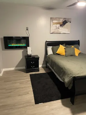 Delightful home in Oroville Hotels near Oroville Veterans memorial Hall