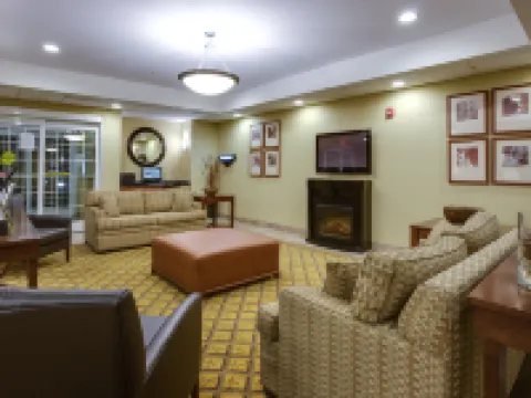 Candlewood Suites 里士滿機場 桑茲頓酒店