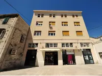 Bastion Luxury Rooms