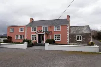 Murphys Farmhouse B&B Hotels near Cullotycraft