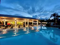 Summit Rainforest & Golf Resort Hotel di Ancon