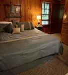 Cozy Couples Creekside Cabin at TwinBrook Resort - Post-Helene Update!