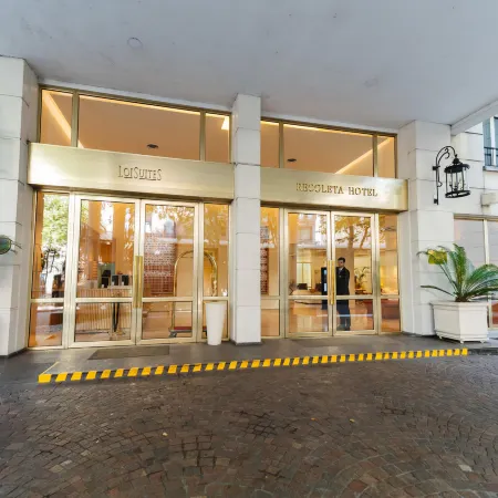 Loi Suites Recoleta Hotel