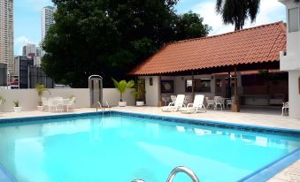 Hotel Tower House Suites