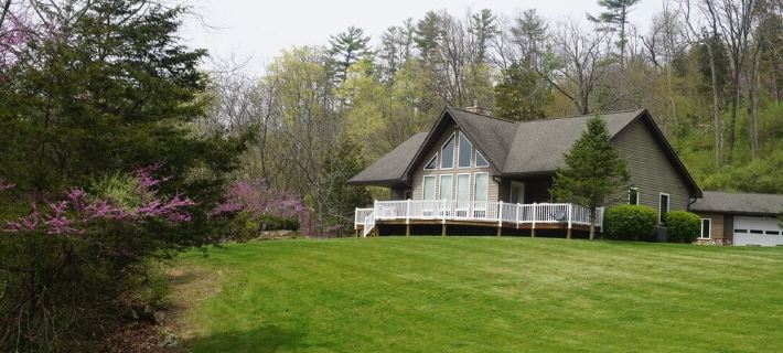 Secluded Mountain House Near State College & Huntingdon, PA Hotels in Huntingdon County