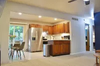 Exclusive 2B1B Prime Location Quiet Neighborhood