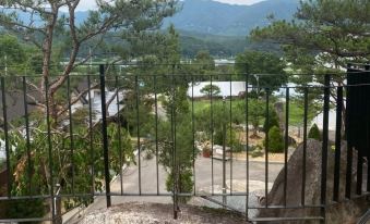 Yanggu Amor Pension