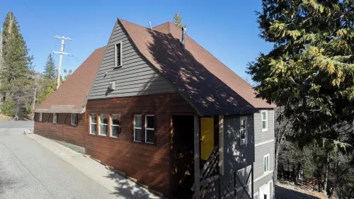 Historic Mountain Retreat - Close to Boreal