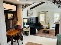 Modern Farm House Pensacola, FlCentrally located in the heart of Pensacola Hotels in Ferry Pass