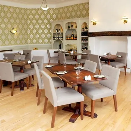 The Park Hotel Отели в г. Бутл