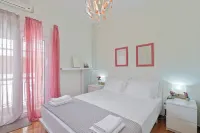 Faliron Urban Retreat Hotels near Eyesight Optical