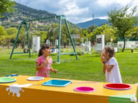 Ninemia Stay and Play