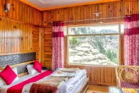 Hotel Mount View Dhanaulti Dreams فنادق في Kempty Range