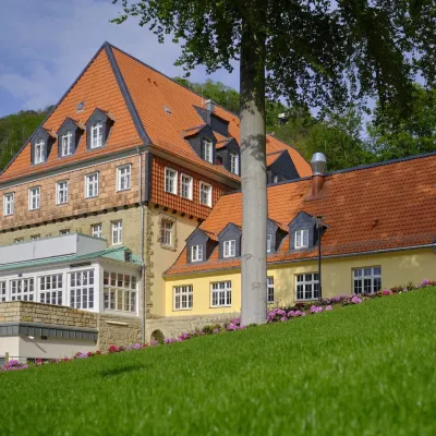 埃特爾豪斯索嫩度假村 鄰近巴德哈爾茨堡火車站的酒店