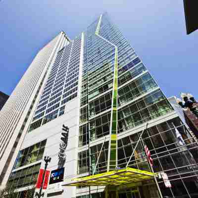 theWit Chicago, a Hilton Hotel Hotel Exterior
