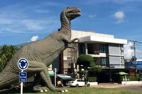 Dino Studio Hotels in Amphoe Yang Talat
