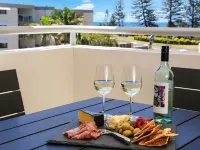Beach Club Mooloolaba Hotels in Mooloolaba
