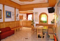 Hotel la Montanina - breakfast