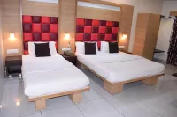 Hotel Viram & Guest House Hôtels à : Valsad