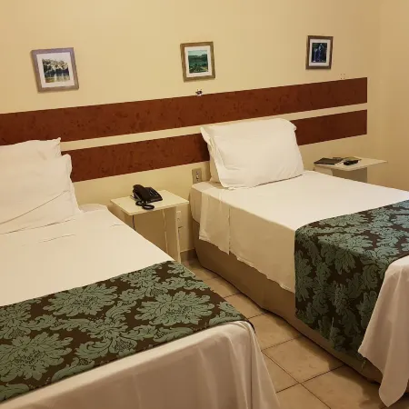 Hotel Minastur โรงแรมในคาปิโตลิโอ