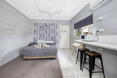 Hillview Motel Charters Towers Qld Hotel a Queenton