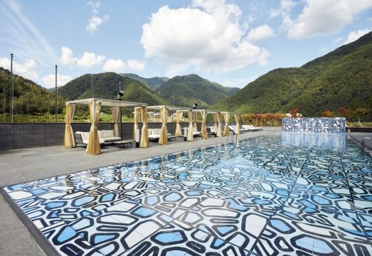 파크로쉬 리조트 조식