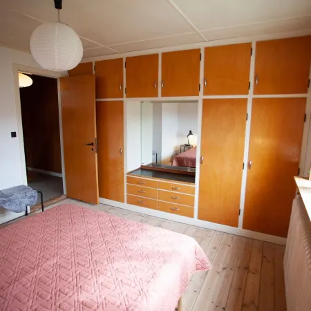 3 Storey, 5 Bedroom, 3 Bathroom House in the Center of Tórshavn