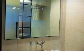 Yeoubi Hotel