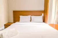Simply and Cozy Pool View 2Br at Great Western Apartment - 2-Star