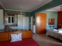 Edem Studios and Apartments