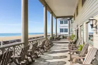 Harrison Hall Hotel