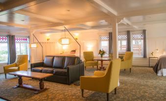 Cedar Gables Inn