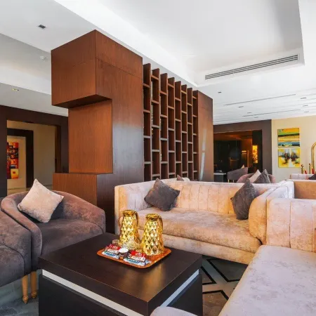 Suknai Salah ElDin Hotel Suites