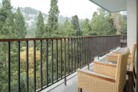 Tulip Hill View Villa 5 Bedrooms with a Private Swimming Pool