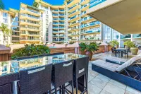 Honua Kai 215 2 Bedroom/2 Bath 2 Condo by Redawning