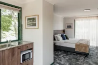 Wallaby Hotel Hotel di Robina