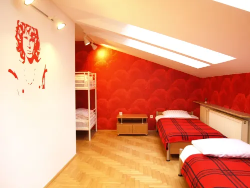 Cracow Old Town Guest House - โฮมสเตย์