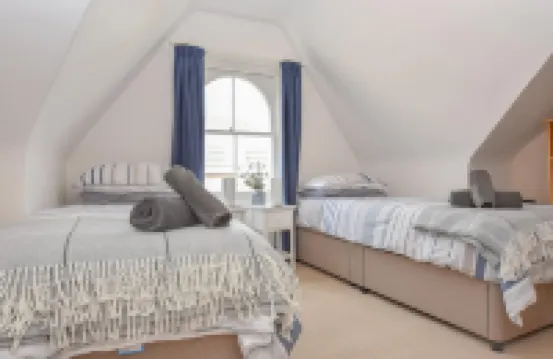 카우스의 그랜빌 코스트