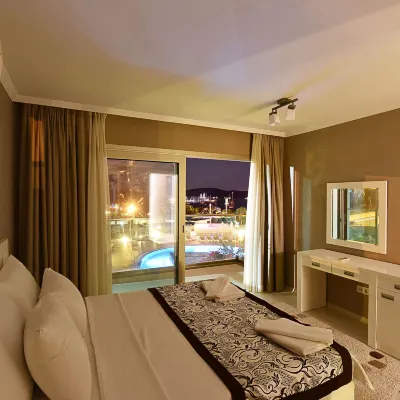 Royal Palm Residence Отели рядом с достопримечательностью «Пляж Гумбет»