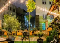 Hotel Estera Hotels in 