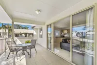 Noosa River Palms Hotels in Tewantin