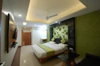 Hotel Ambassador - balcony